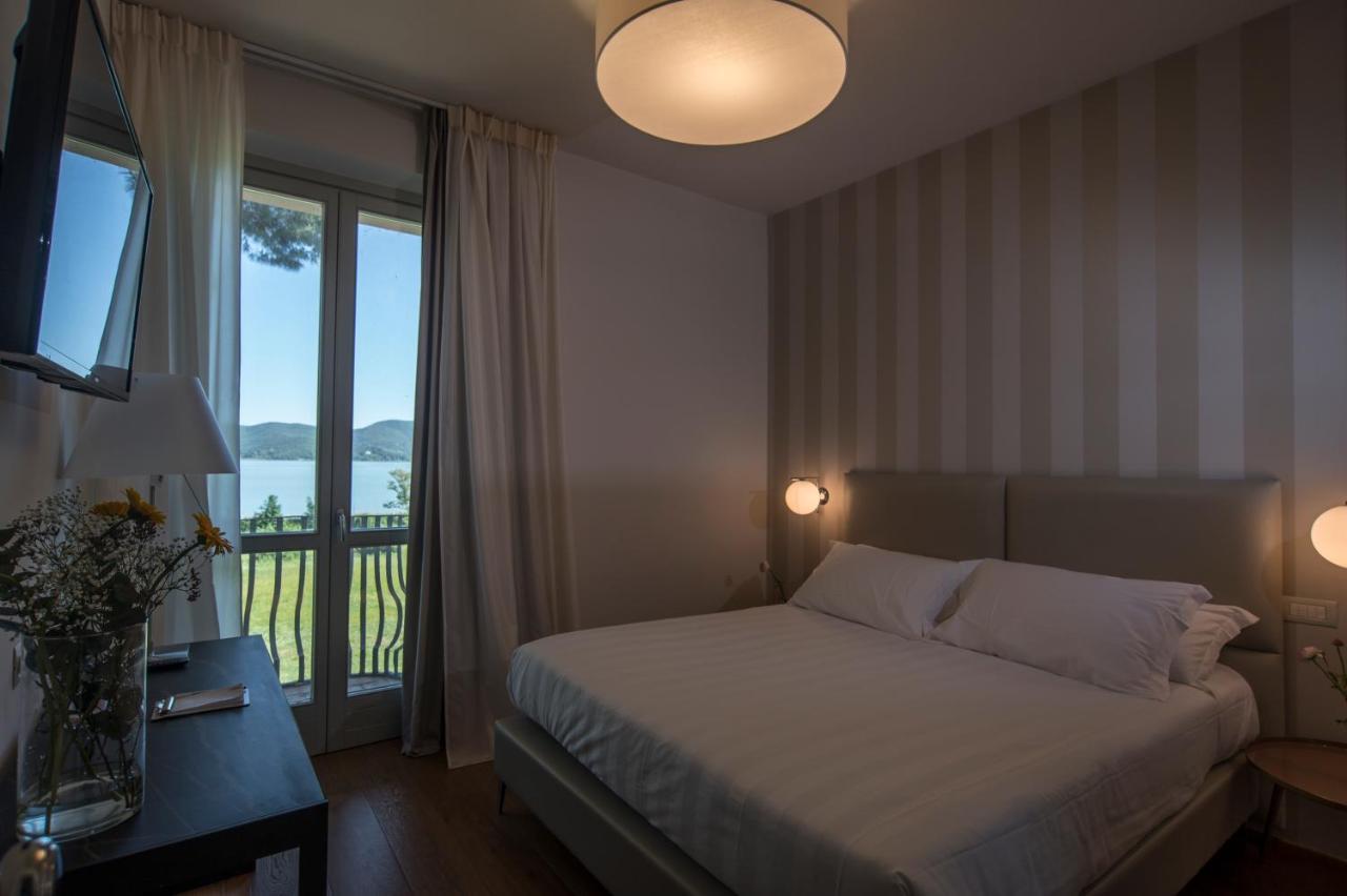 Isola Polvese Resort Castiglione del Lago Exterior foto