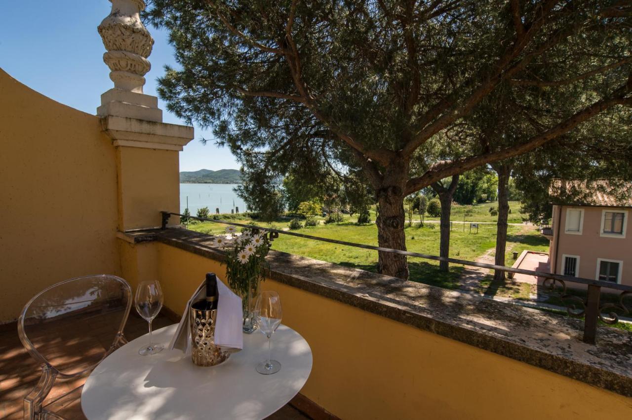 Isola Polvese Resort Castiglione del Lago Exterior foto